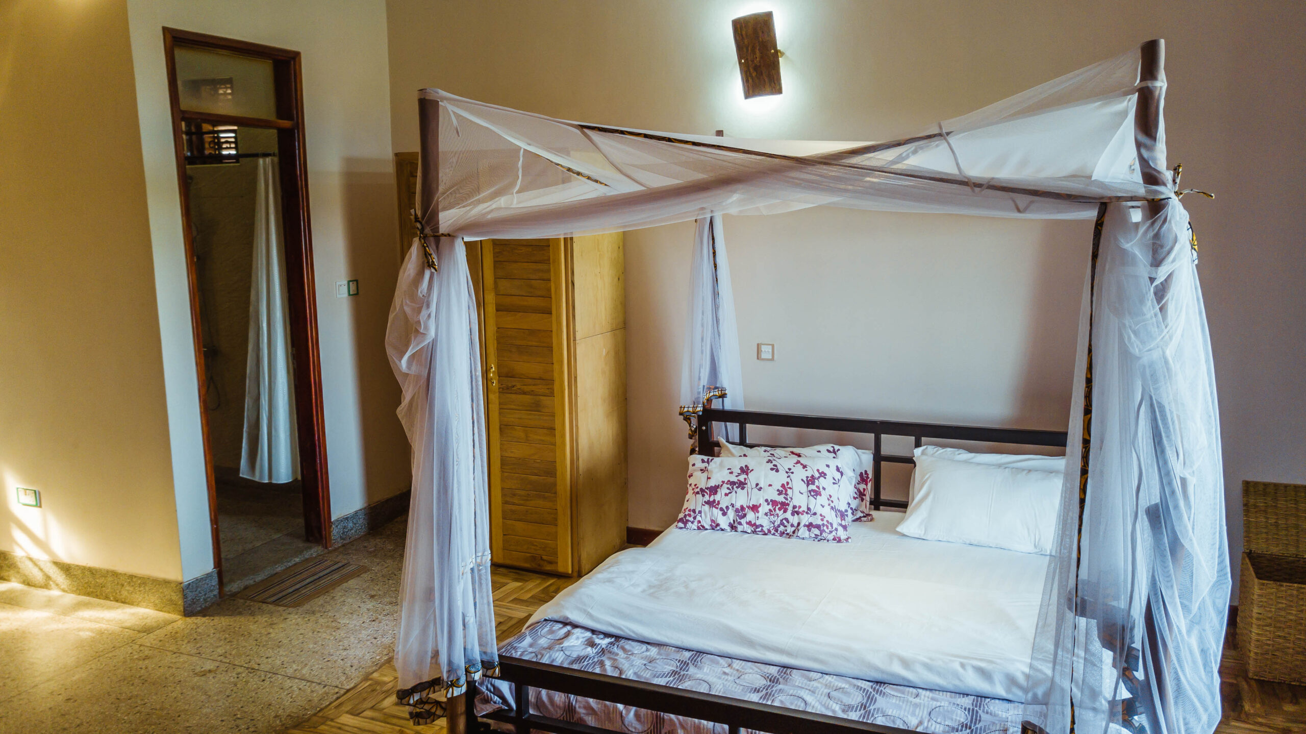 Accomodation